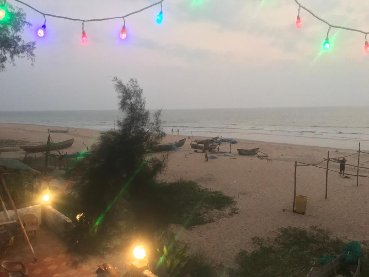 Sam & San Beach Resort Vengurla Luaran gambar